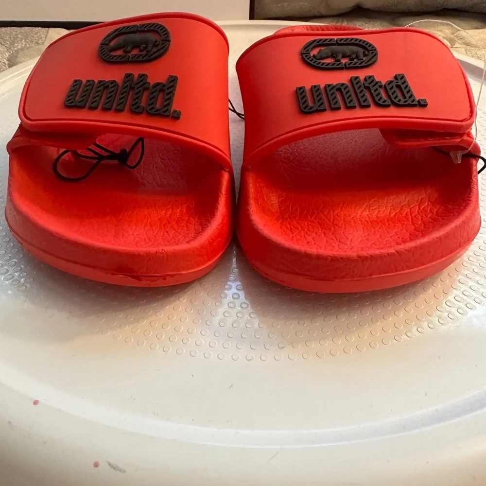 🆕Ecko Unlimited Kids Slides